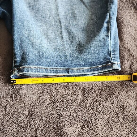 Lany Bryant Bermuda Jean Shorts Womens Plus 20 High Rise - Picture 5 of 6